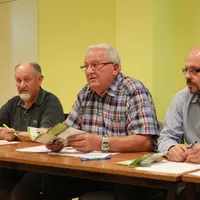 La Verte Confrérie de la Lentille du Puy fêtera
ses 20 ans samedi 8 août au Puy.