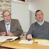 Le président de Haute-Loire Conseil Elevage Jean-Julien Deygas avec le directeur Daniel Teissier.
