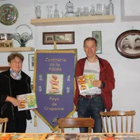 La présentation de la fête a eu lieu dans le nouveau bar-brocante 
de Craponne le «Crapaud Exquis» le 17 octobre dernier.