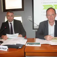 Le président de la Chambre d'agriculture de Haute-Loire, Yannick Fialip et le directeur Christian Buffière.