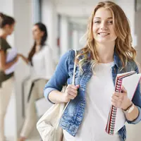 Votre enfant poursuit ses études, faites-la demande de bourse  de poursuite d’études supérieures et d’apprentissage.