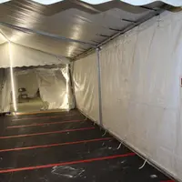Tente "sas" aux urgence pour séparer les patients "Covid" des autres urgences.