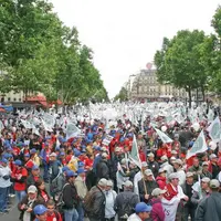 Quelque 10 000 éleveurs ont convergé autour du quartier Montparnasse avant de rallier les Invalides.
