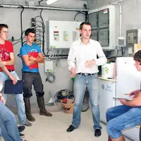Une soixantaine de lycéens ou stagiaires de maisons familiales a suivi les explications exhaustives de Benoît Julhes : du plan d’épandage, au fonction