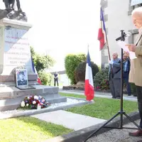 Jean-Louis Schaff rendant hommage au gendarme Louis-Antoine Fau.