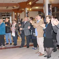 Les “marcheurs” cantaliens réunis hier soir pour célébrer la victoire et préparer déjà les législatives avec François Danemans et Louis Chambon.