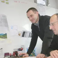 Benoît Julhes (debout) et Benoît Aurière : “Nous allons faire en sorte de minimiser la durée de la période actuelle de flottement dans la gestion des