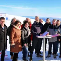 Une signature "en plein air", en sortie de la gare supérieure du téléphérique. Le décryptage du nouveau dispositif et la ventilation de l'enveloppe ét
