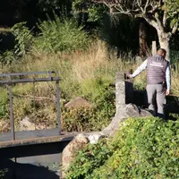 Une vanne ouverte détournant le cours d'eau de son lit, une suspicion d'infraction à l'arrêté sécheresse qui sera suivie d'une enquête.