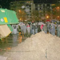 La pression est clairement montée d’un cran jeudi soir même si ces actions syndicales se sont déroulées sans aucun débordement.