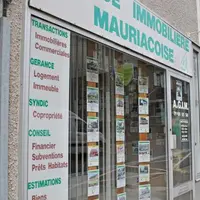 Les agences immobilières proposent plus d'offres en appartements qu'en maisons  individuelles.