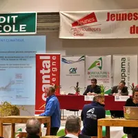 Konrad Schreiber est venu du bassin versant du Scorff en Bretagne pour assister à l'AG des JA du Cantal. Défenseur de la prairie, il martèle que "quan