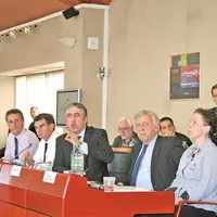 Des élus très remontés à l'image d'un Vincent Descoeur qui a assumé ses propos de texte "ruralicide".