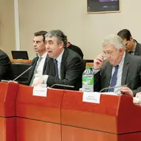 Vincent Descœur a appelé à la solidarité des conseillers généraux pour soutenir le budget 2013.