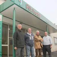 Les présidents de Volcalis et Centraliment et les chefs de division du groupe Altitude préparent les assemblées générales. 