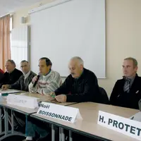 Les éleveurs aubracs réunis pour faire avancer leur race.