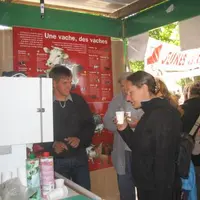 Lors de la dernière édition de la Festa del Païs, les Jeune agriculteurs de Saint-Flour ont animé une buvette.
