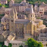 Conques devrait recevoir le précieux label national, englobant un territoire cantalo-aveyronnais de cinq communes.