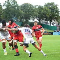 Après le décès de trois jeunes joueurs, les règles du rugby vont être modifiées. Les images du plaquage à deux appartiendront peut-être bientôt au pas