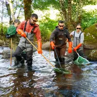 Chaque année, ce sont près de 80 pêches électriques qui servent à l’inventaire des populations de truites dans le Cantal.