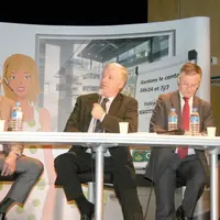 Guy Lavigne et Francis Aussat : deux présidents satisfaits des performances 2010 de Groupama d’Oc et de la fédération Cantal.