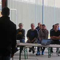 Les administrateurs cantaliens de la FNB ont programmé une série de rencontres avec les éleveurs allaitants du 
département. À Vézac, chez Laurent Lav