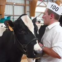 Salon de l’agriculture, Top 100, concours des meilleurs espoirs, journées laitières départementales et concours national : un programme chargé.