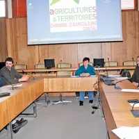 La section laitière de la FDSEA a entrepris de revisiter son projet laitier pour le Cantal au vu d’un contexte en mutation.