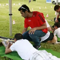 Le temps de quelques minutes, les Cantaliens ont pu profiter des conseils avisés de Martin Fourcade au tir couché.