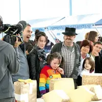 Un tantinet farceur et bon vivant, c’est aux fromages d’Auvergne que le chef a parlé à la halle de Murat.
