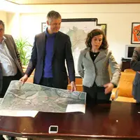 Vincent Descœur, président du Département, a reçu Laurent Wauquiez, président de la Région, pour sa première visite officielle en Auvergne. Ce dernier