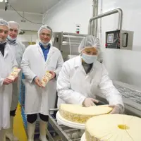 La chaîne de conditionnement du cantal Président à Riom-ès-Montagnes.