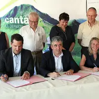Convention avec la Poste pour réduire les coûts liés à l’implantation d’une borne wifi pour un accès gratuit à Internet pour l’usager.