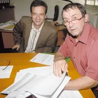 Administrateur du GDS depuis 17 ans, Michel Combes (à droite) a souhaité que les administrateurs éleveurs du GDS soient élus.