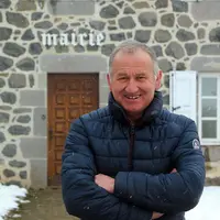 Claude Prunet, agriculteur, maire et fondateur des Flocons verts... sous la neige de Pailherols.