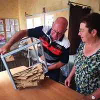 L'abstention en hausse mais plus d'un Cantalien sur deux s'est quand même déplacé...