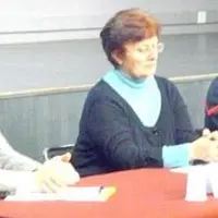 A la tribune, de gauche à droite : Guillaume Gayaud, administrateur MSA, Michèle Decousset, présidente de l'échelon local MSA, Jean-Luc Pierron, instr