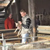 Benoît Daudon a accueilli les participants dans sa bergerie.