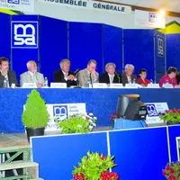 Lors de l'assemblée générale.