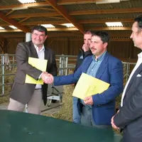 De gauche à droite : Michel Masson, président de la FDSEA du Loiret, Stéphane Moreau, président des JA de la Creuse, Pascal Lerousseau, président de l