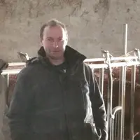 « Cette année, on a choisi d’ensiler la première coupe. Les repousses de novembre ont été pâturées et on pense ensiler très tôt la repousse de printem