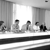 Pour Jean-Philippe Viollet (4ème en partant de la gauche) « il est nécessaire d'engager une réforme pour être au plus près des attentes des agriculteu