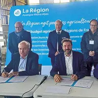 La Région Auvergne-Rhône-Alpes réengage un plan de soutien pour la filière bovin lait doté de 9,8 millions d’euros sur cinq ans, signé le 20 octobre a