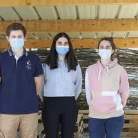 Pour la première édition du challenge France terre de lait des lycées agricoles, l'équipe de cinq élèves constituée dans la classe de BTS première ann