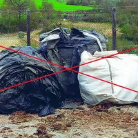 Les trois plastiques collectés doivent être strictement séparés.