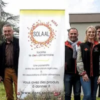 En 2022, l'association Solaal Auvergne-Rhône-Alpes a permis de distribuer l'équivalent de 240 000 repas aux personnes concernées par l'aide alimentair