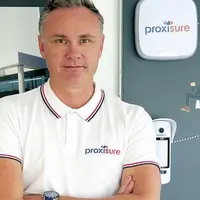 Après une carrière de quinze ans dans la gendarmerie, Jean-Sébastien Bonhomme s’est installé à son compte il y a onze ans dans le Cantal, d’où il déve