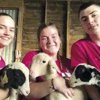 Samedi 26 février, Théo Vieillescazes, Julie Cayrel et Elsa Maymard, étudiants au lycée Terre Nouvelle, ont été sélectionnés lors des Ovinpiades colle