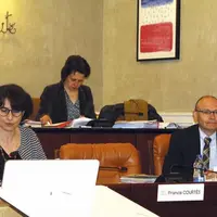 Le conseil départemental s'est réuni ce lundi 20 avril dans des conditions particulières pour voter des mesures de soutien à l'économie.