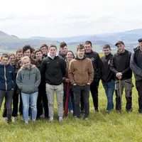 Roland Chabanon, président de l'association Espoir Oc et professeur d'occitan au lycée Terre nouvelle à Marvejols, continue d'intéresser les élèves à